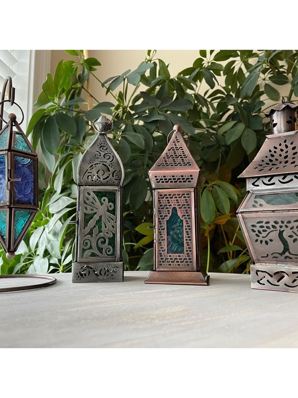 Lantern - Picture 4 of 4